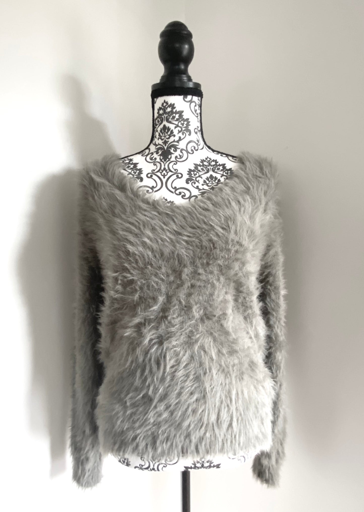 V-Neck Fluffy Jumper