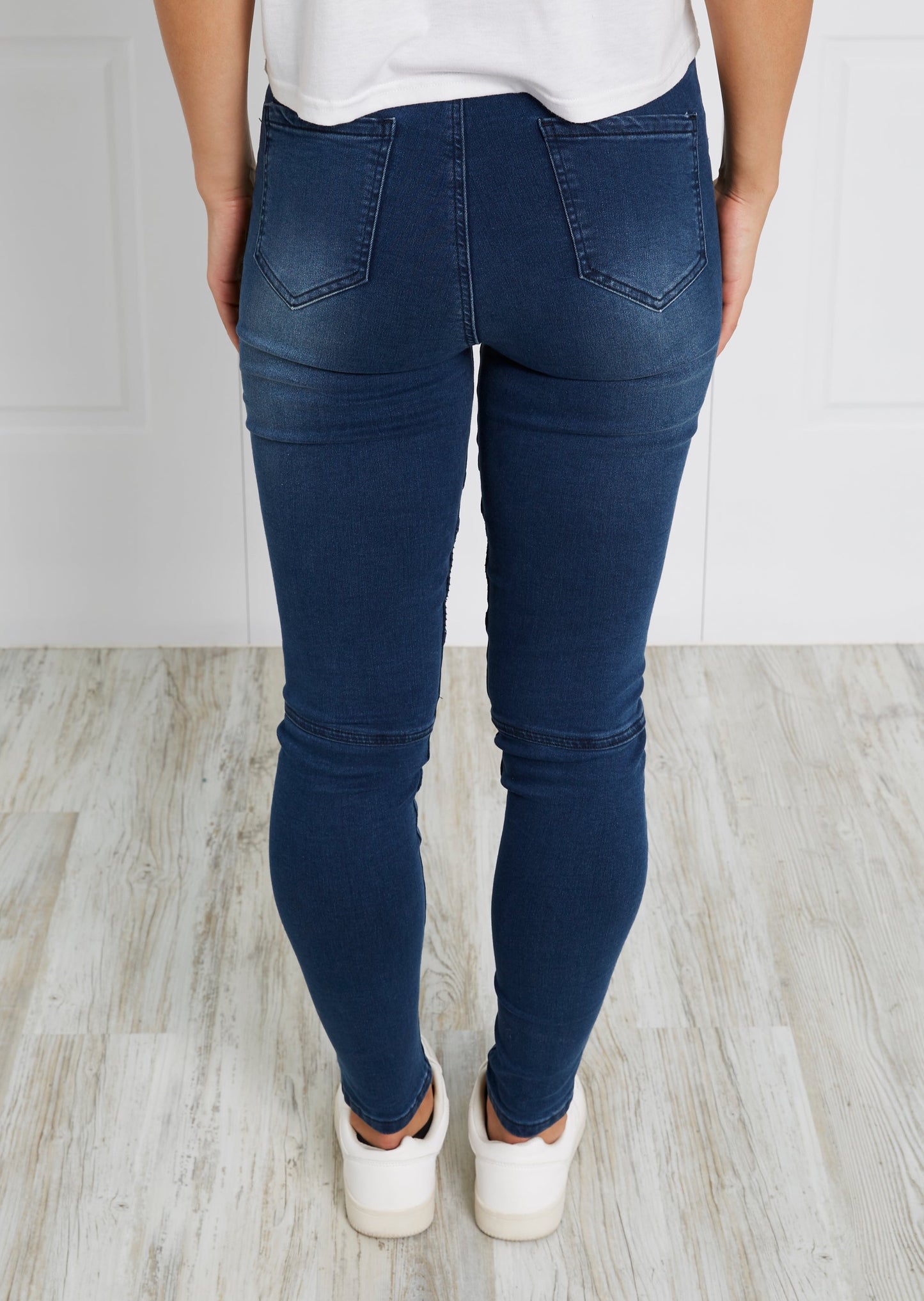 Elastic Biker Jeans